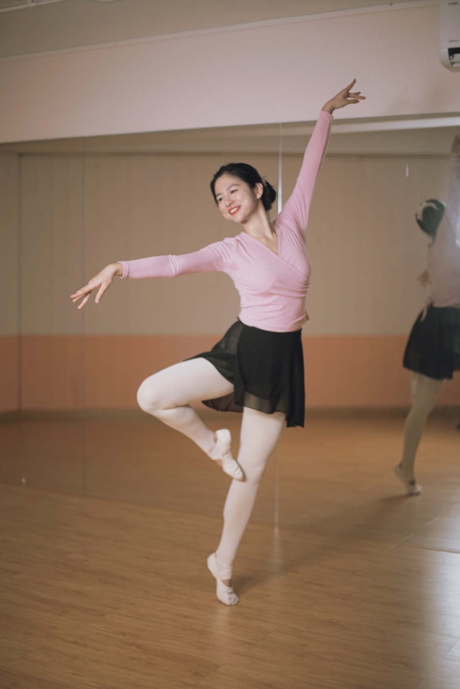 Cô Hương — lead teacher at Seeds Dance Center